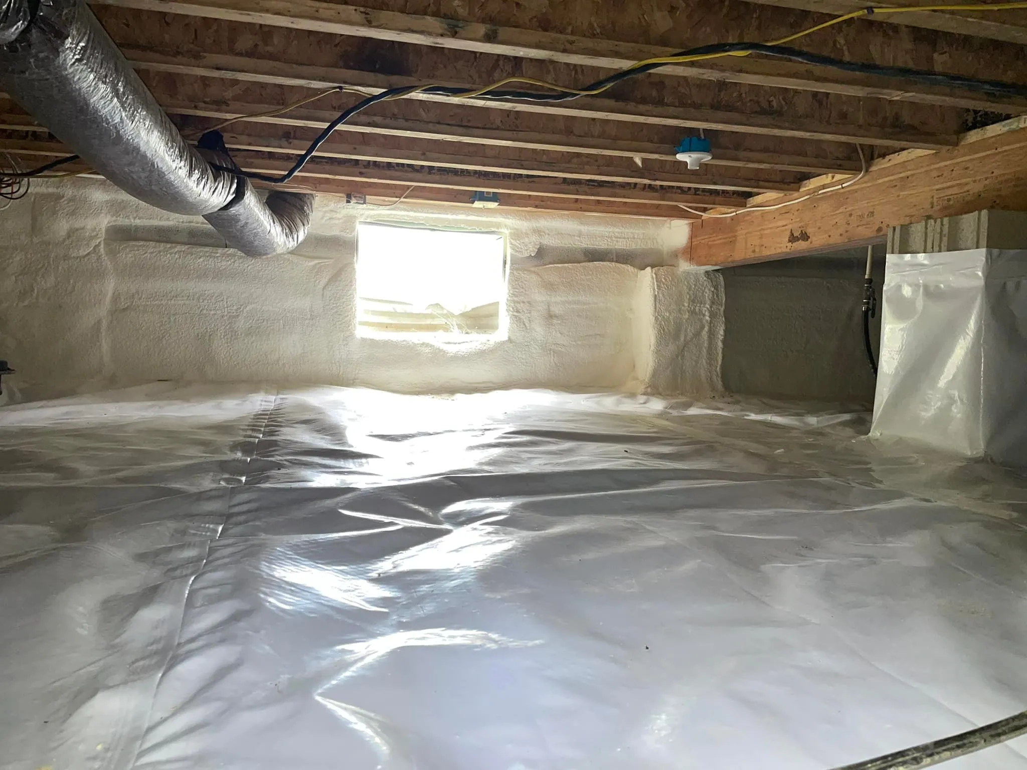 Crawl space moisture in Annapolis homes