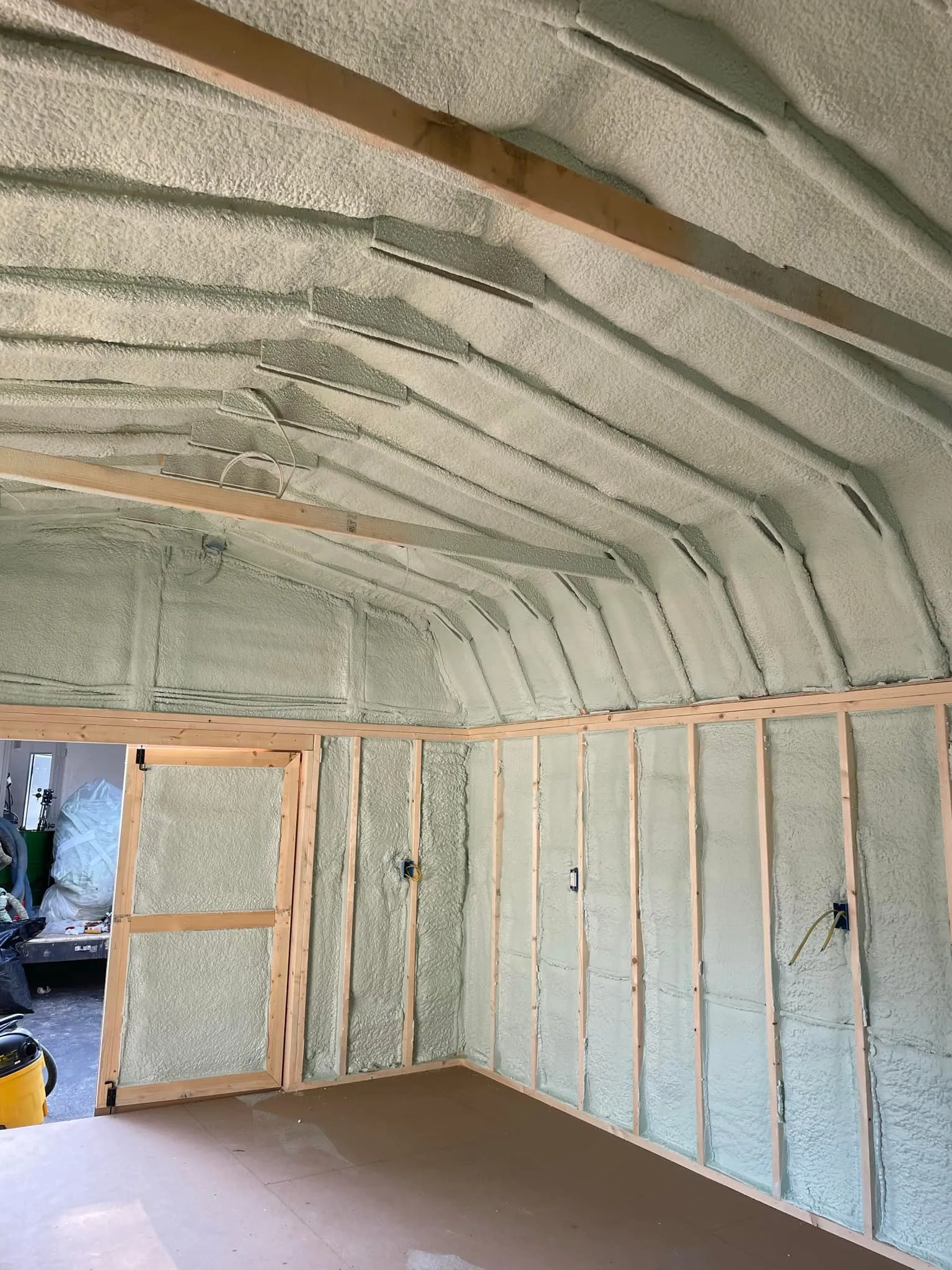 Can Insulation Really Keep Outdoor Allergens From Entering Your Annapolis, MD Homes Can Insulation Really Keep Outdoor Allergens From Entering Your Annapolis, MD Homes