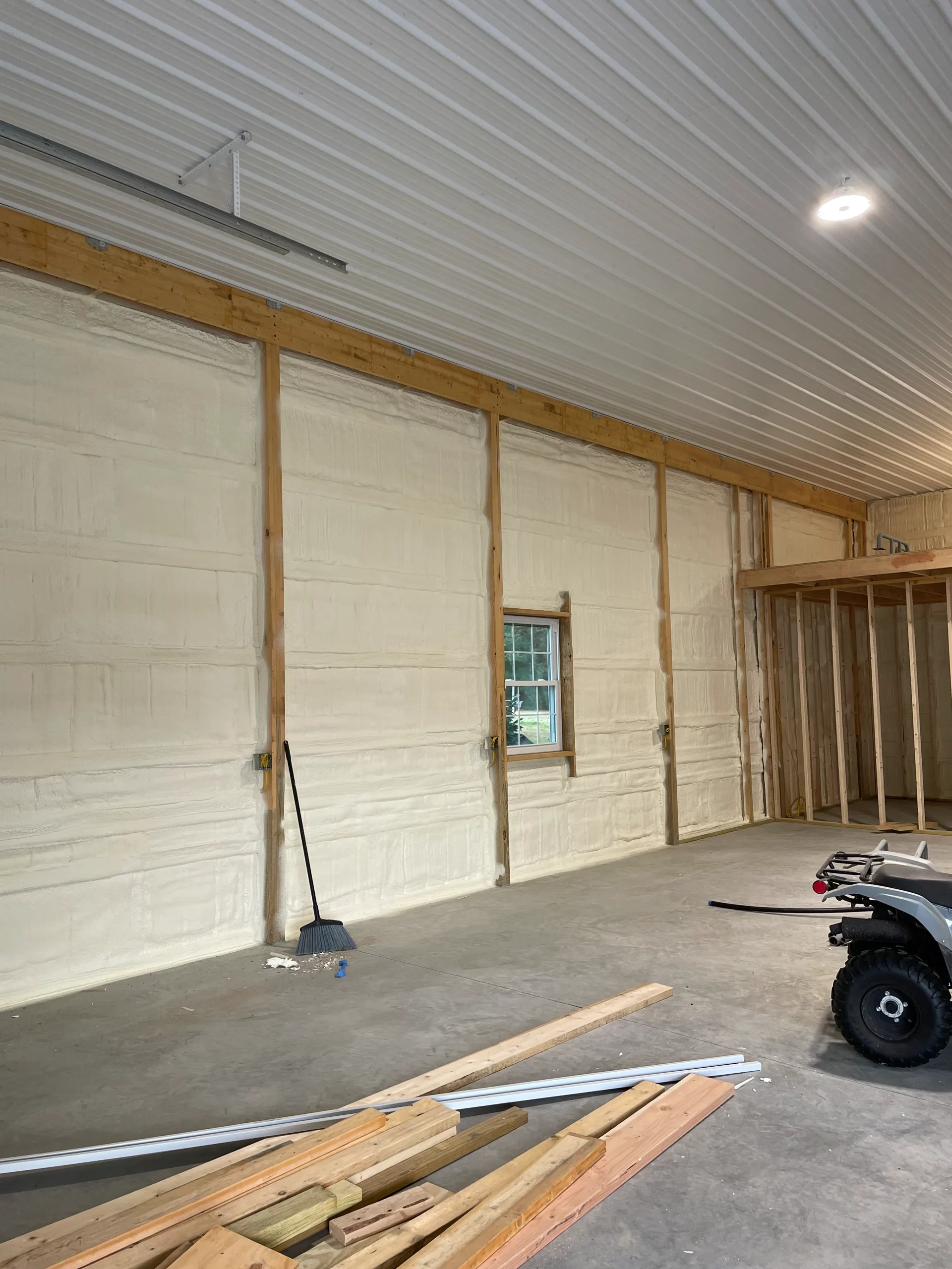 7 benefits homeowners notice right after installing spray foam. 7 benefits homeowners notice right after installing spray foam.