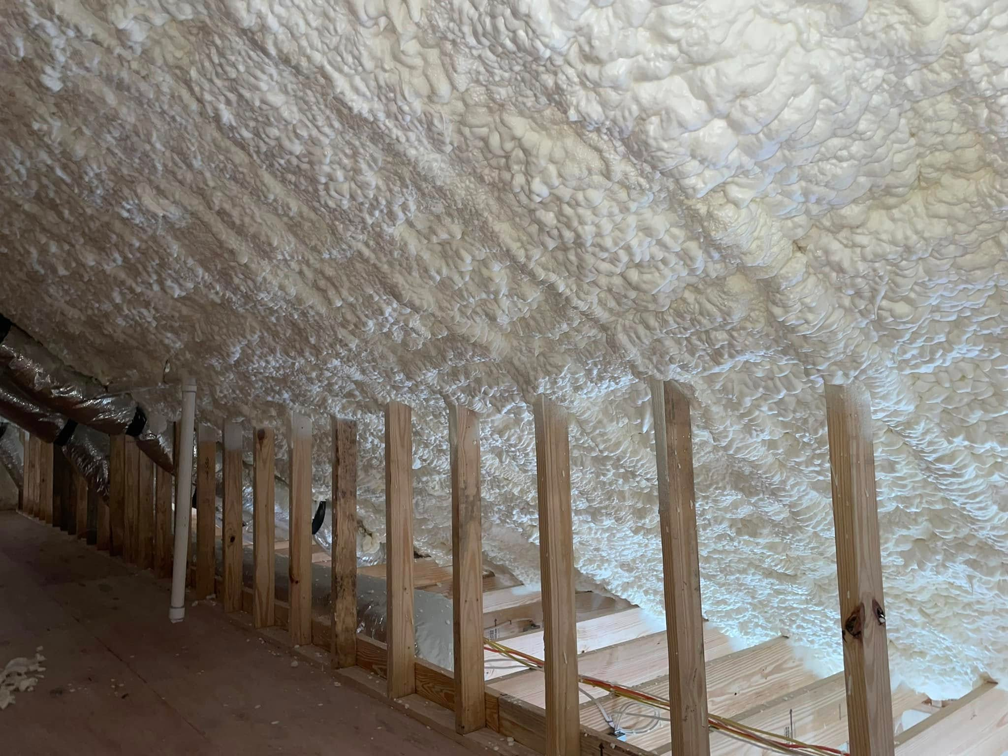 How Spray Foam Expands and Seals to Protect Homes from Heat Loss in Bowie, MD?