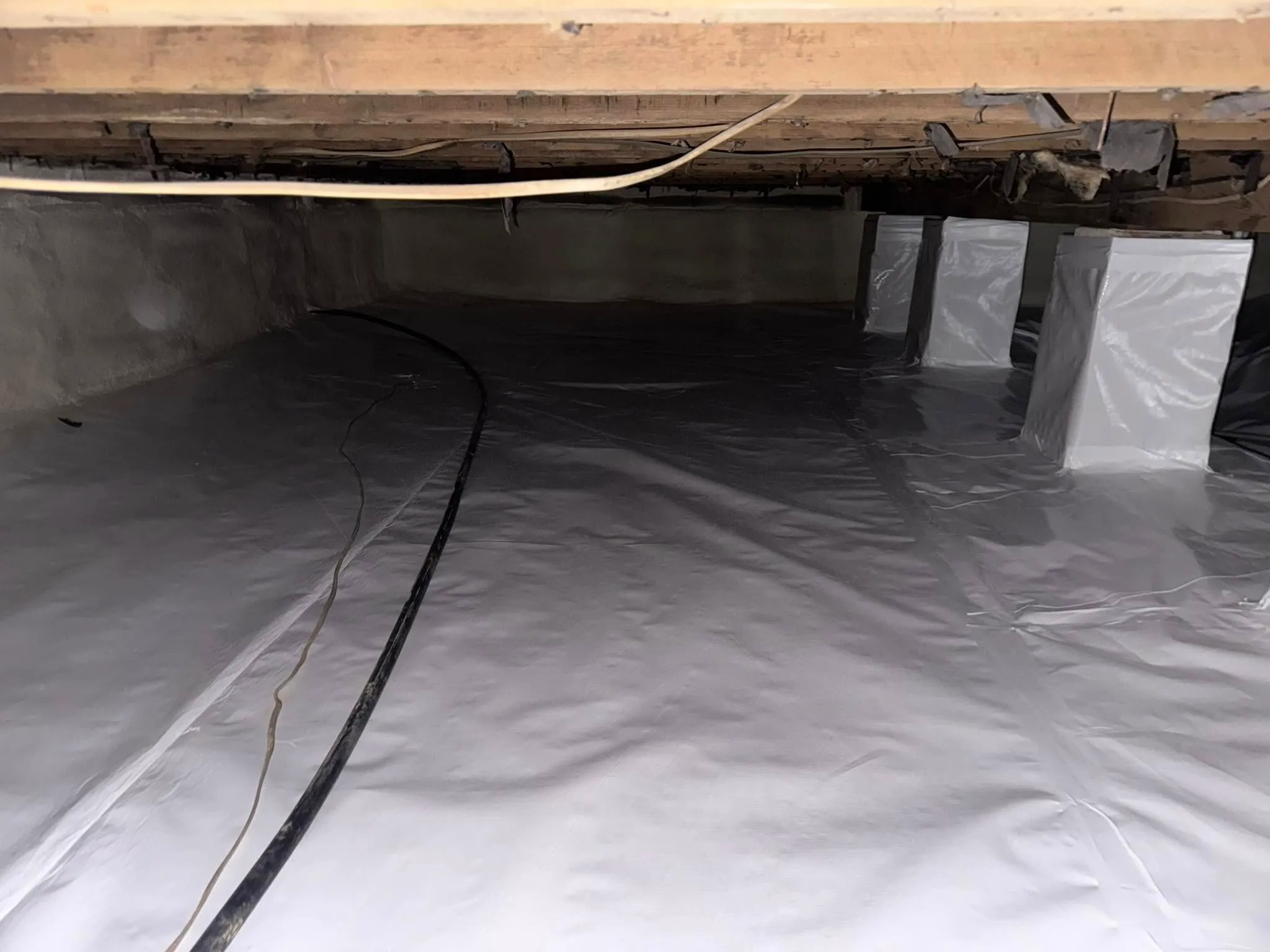 What Happens If You Ignore a Damp Crawl Space Encapsulation in Annapolis, MD? Signs You Need Encapsulation Now